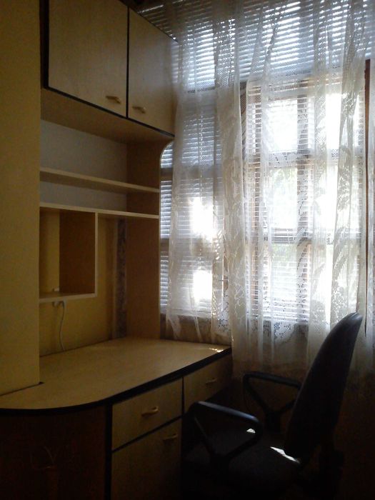 Дава се под наем Едностаен апартамент в Благоевград, Широк център - 30 кв.м за 153 € - Снимка #2