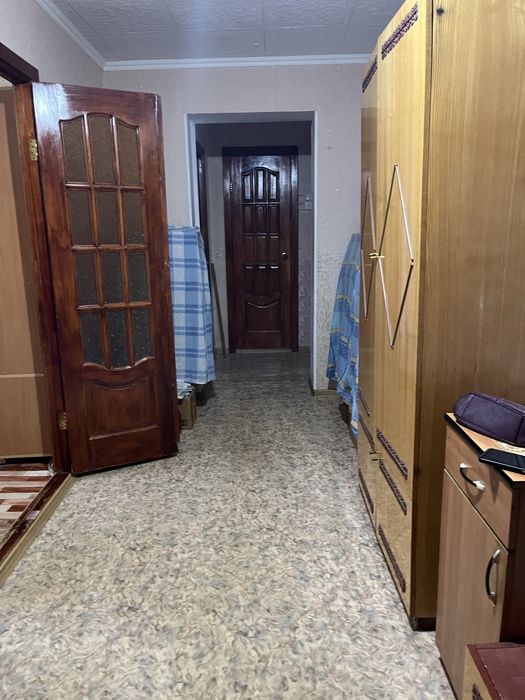 Продам 3 к кв в районе космоса
