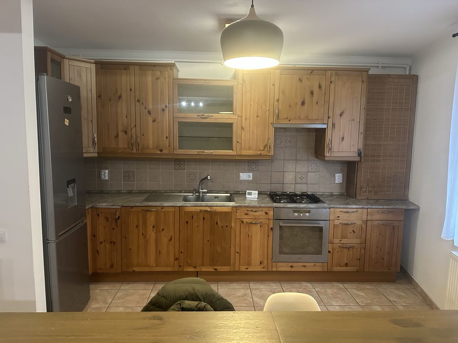 Apartament de inchiriat