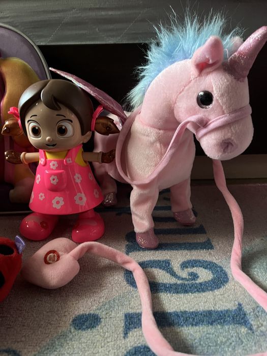 Лот играчки Раница Скай/ еднорог за разходка