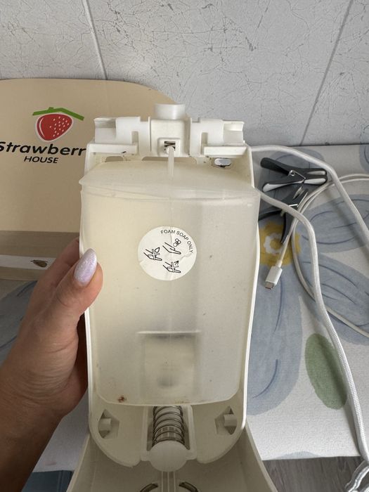 Дозатор для жидкого мыла !