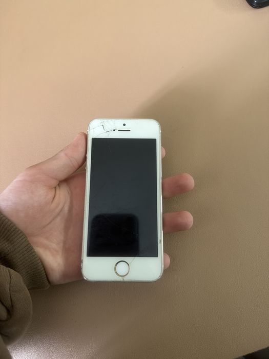 Продается 7 телефонов и один планшет