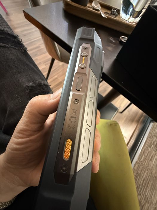 Armor 33 • smart android • telefon camping munte expeditii