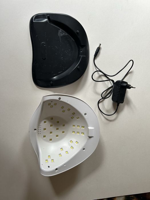 UV LED лампи за маникюр