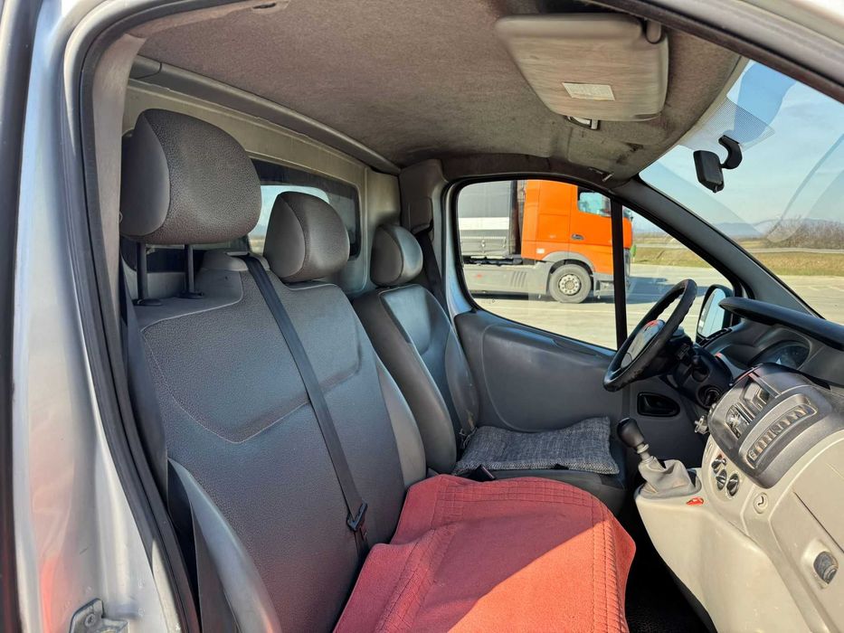 Renault Traffic 2003 1.9 dCi, 362.000 km Reali