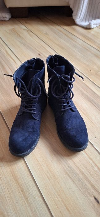 Ghete imitație piele intoarsa