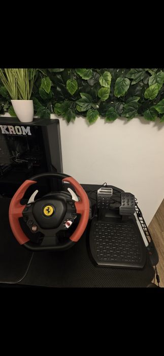 Volan Gaming Thrustmaster Ferrari 458 Spider