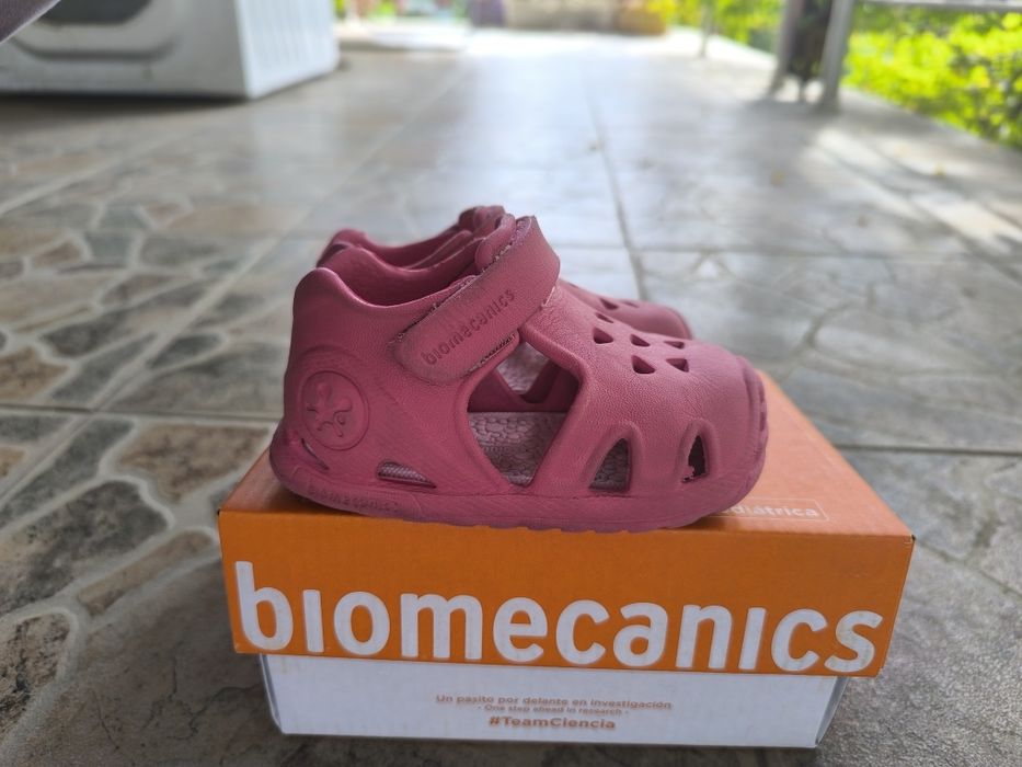 Гумени сандали на Biomecanics