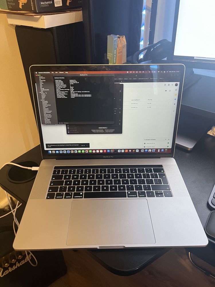 MacBook Pro 15★i9/32GB/SSD 1TB/Pro 560X Apple MacBook Pro 15 2019, i9 560X - Notebookcheck.net