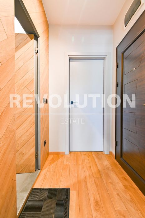 Дава се под наем Двустаен апартамент в София, Център - 52 кв.м за 700 € - Снимка #8