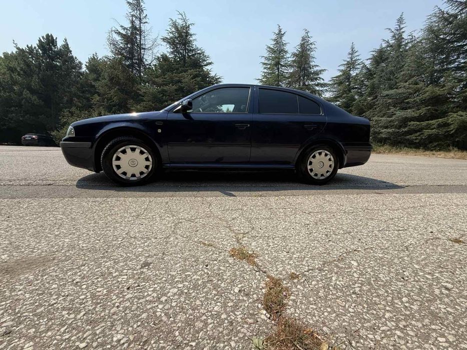 Skoda Octavia 1.6i