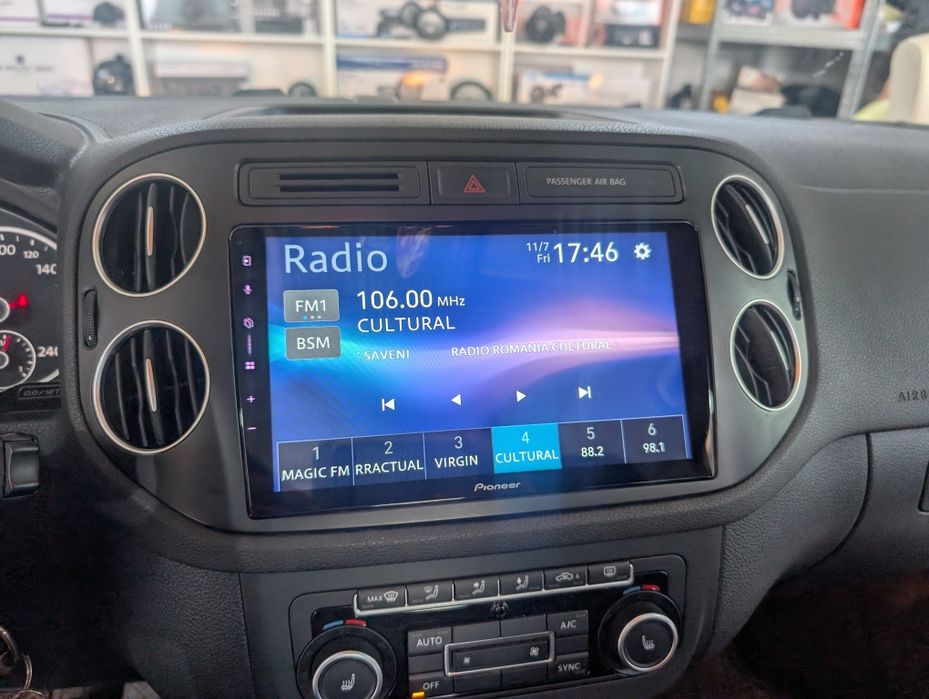 Navigație dedicată VW Tiguan 2010-2017, Pioneer SPH-PF97BT, 4X50W