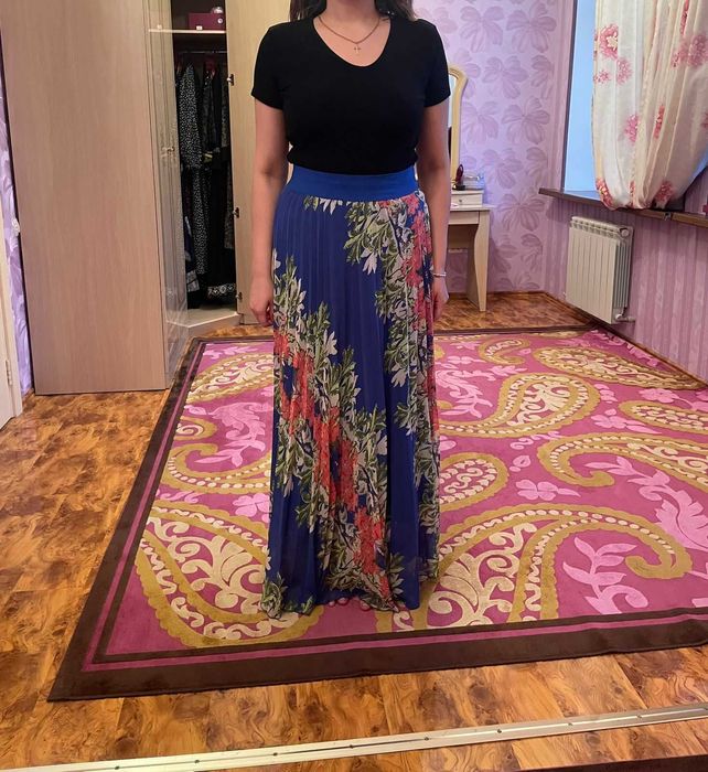 Продаю одежду 48 размер