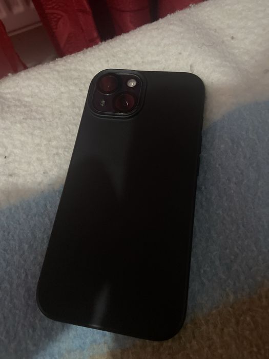 iPhone 15 128 GB in stare buna, 87% sanatatea