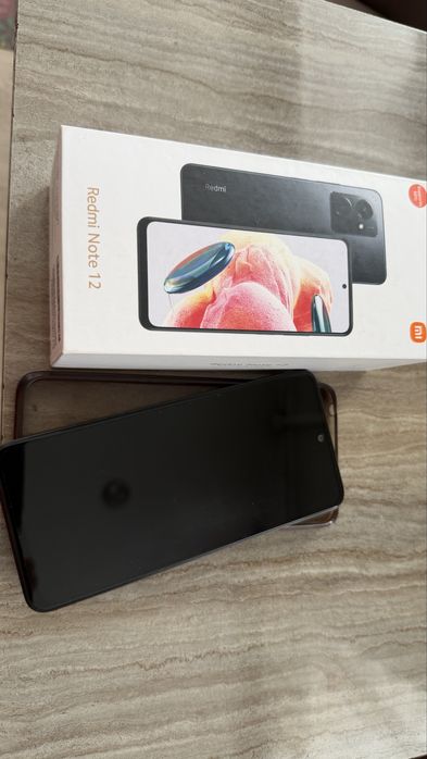 Продам телефон xiaomi redmi note 12