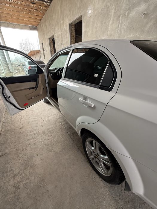 Nexia 3 ideal holatda, hujjatlari joyida ideal