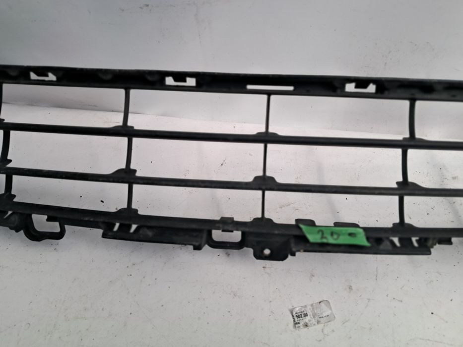 Грил решетка в броня Mazda 2012/2018г