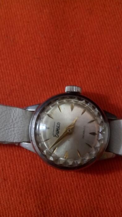 Ceas de dama mecanic Eweco, anii 80, miniatural, raritate