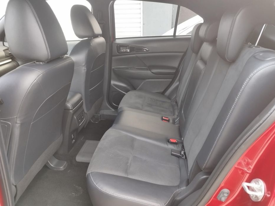 Mitsubishi Eclipse Cross Phev Plugin 2022 год