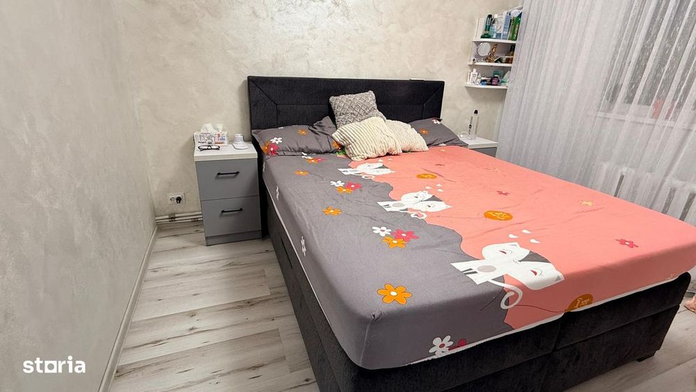 Apartament 4 camere Parcul Curcubeului , etaj 3 , renovat