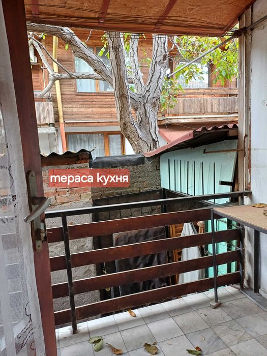 Дава се под наем Етаж от къща в Бургас, Възраждане - 85 кв.м за 1854.87 € - Снимка #4