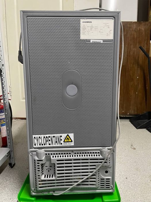 Продам холодильник в идеальном состоянии