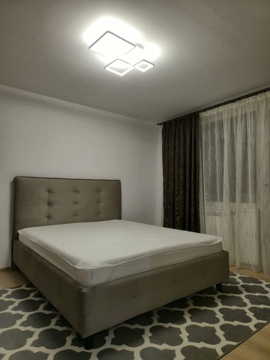 Inchiriez apartament