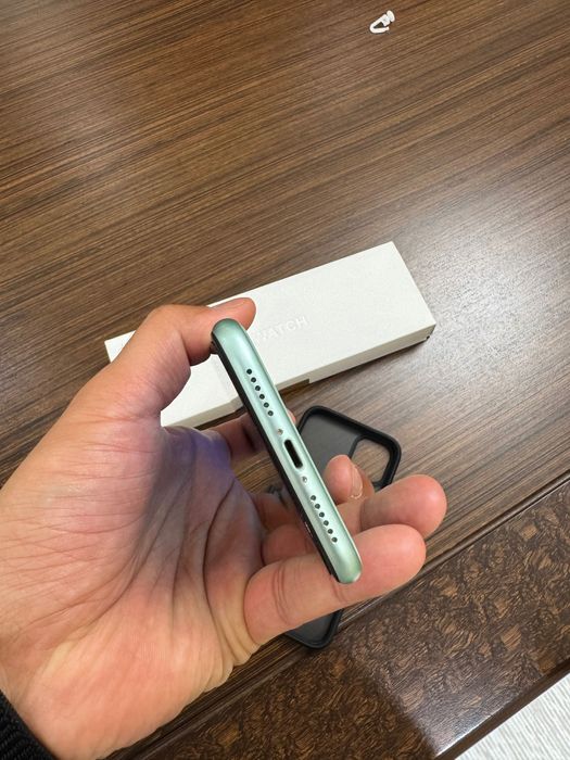 Apple Iphone 11, 64Гб - продаю свой телефон