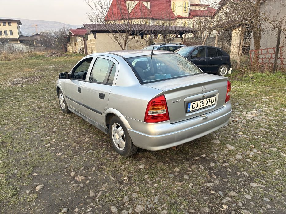Vand Opel Astra 1,6 benzina
