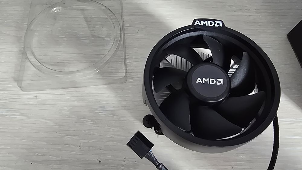 Продам кулер amd на m4