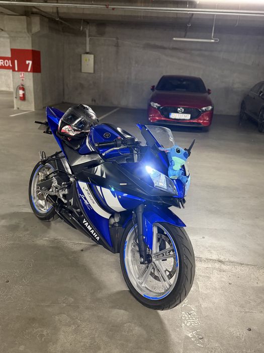 Yamaha yzf r125