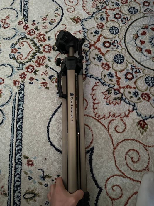 Штатив отличное состояние