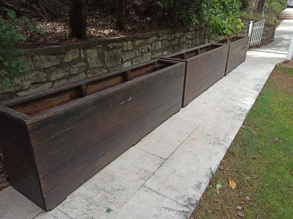 Дървени кашпи тип сандък