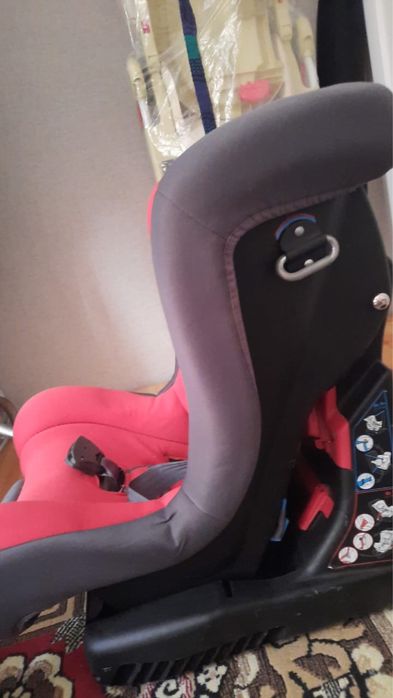 Автокресло chicco