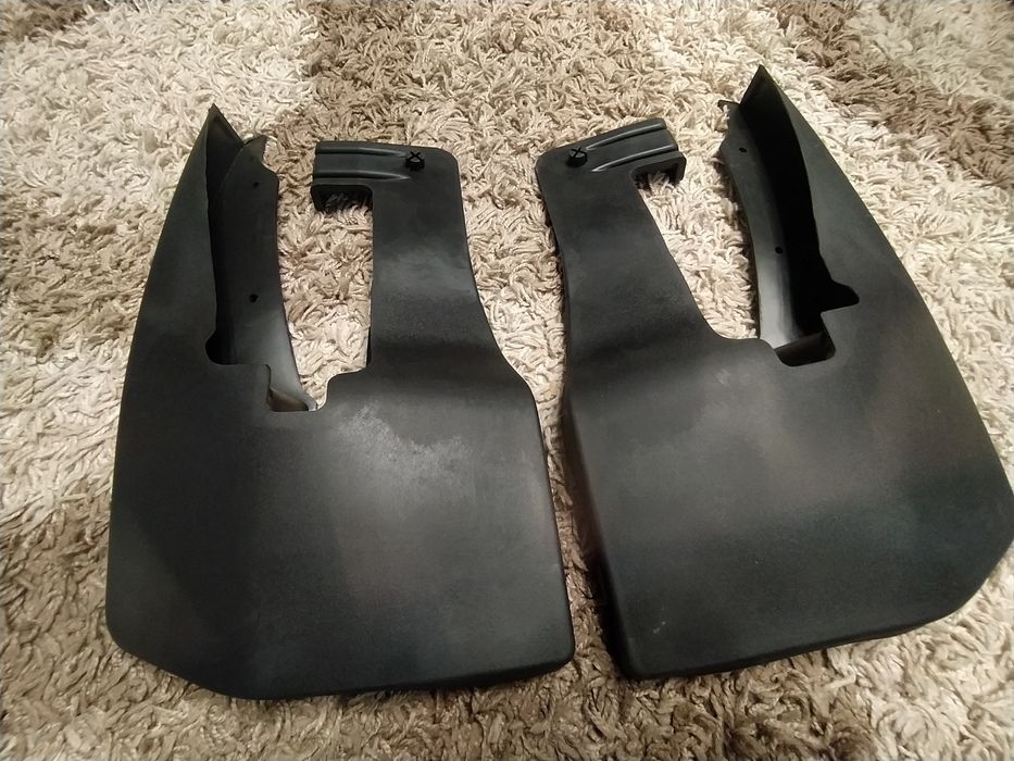 Комплект оригинальных передних брызговиков Мерседес Sprinter 906 кузов