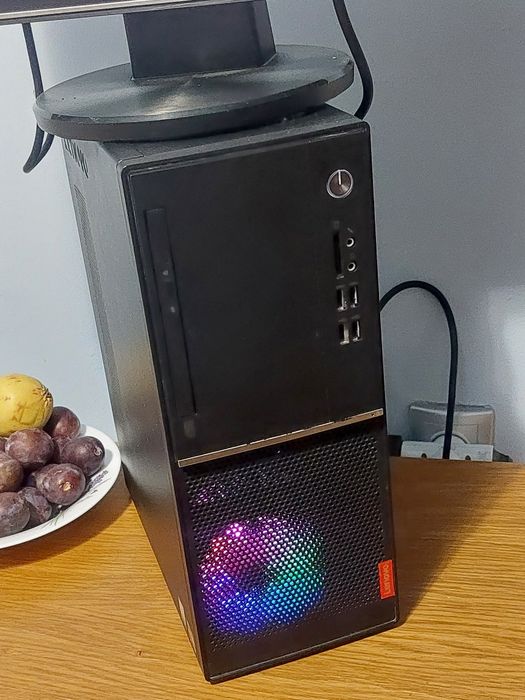 Unitate PC Gaming Ryzen 3 2200G 3,5Ghz, 16GB DDR4, 512GB+1TB, GTX 1050 2GB, Windows 11 Office 2024