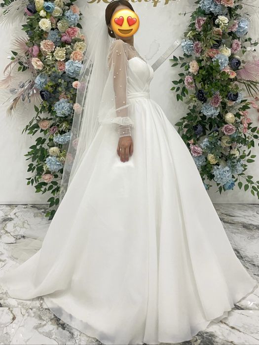 Свадебное платье