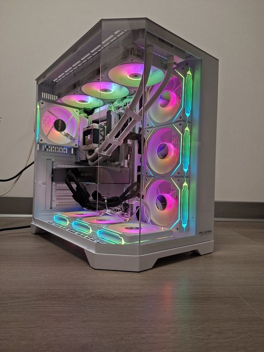 PC 9800x3d cu RTX 3070Ti DDR5