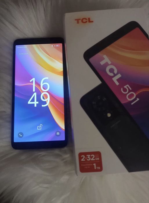 Vand telefon TCL 501 nou, pret 250 lei bucata, negociabil