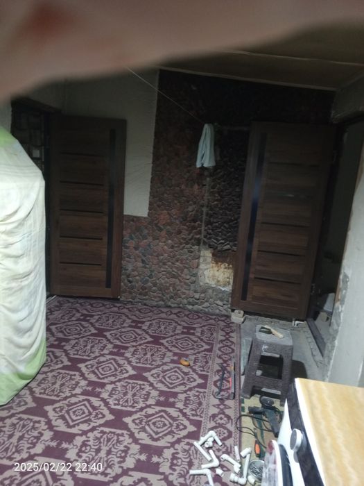 Участок продам янгиобаде возле бозара