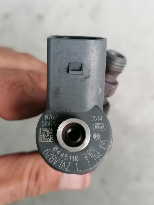 Дюзи  и Помпа високо налягане за БМВ е46 318 D/BMW E46 318 D