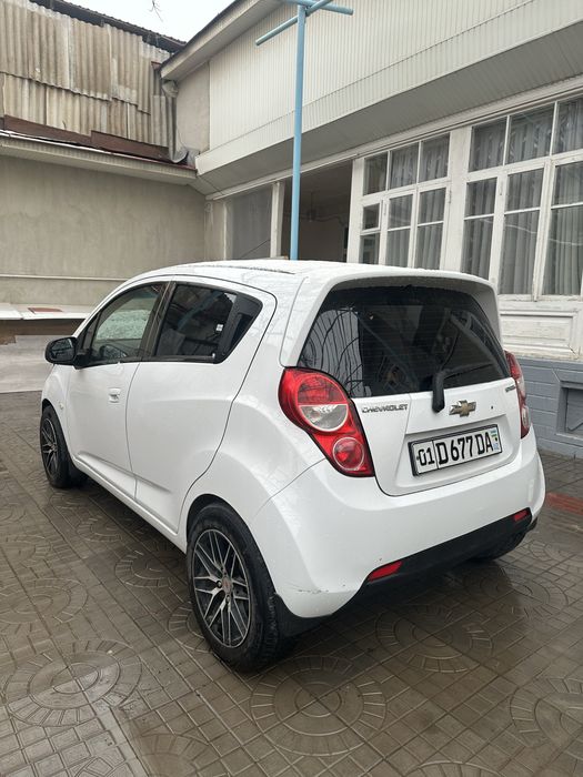 Spark mexanika sotiladi 2 pozitsa gaz