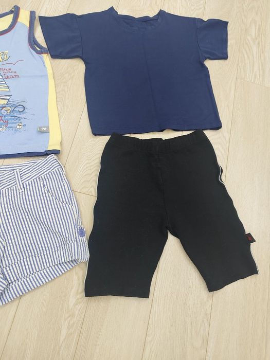 Комплект одежды на 2-3 года