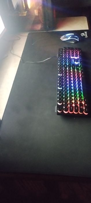 Polni Kamplekt Kampyuter