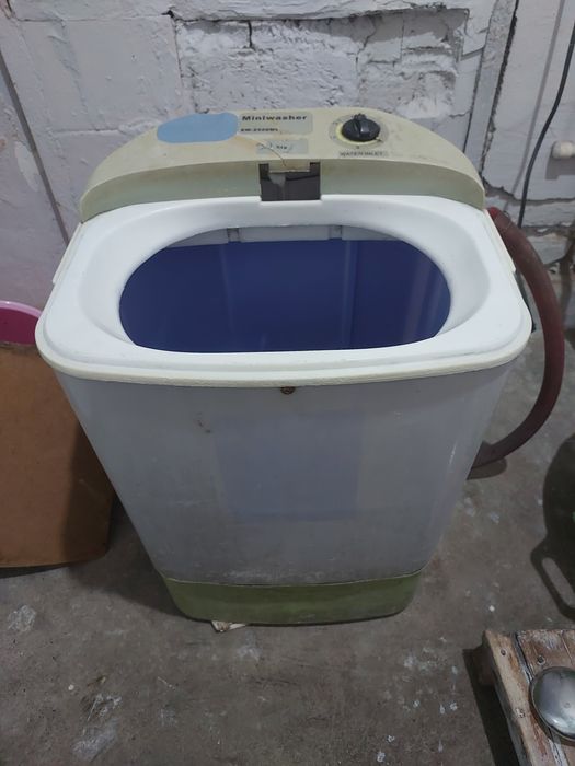 Кир мошина сотилади