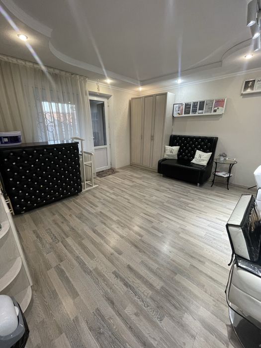 Кресло парикмахерское