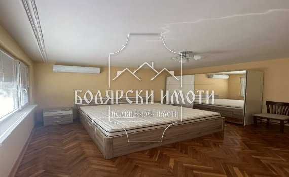 Дава се под наем Четиристаен апартамент в Велико Търново, Център - 110 кв.м за 408 € - Снимка #7