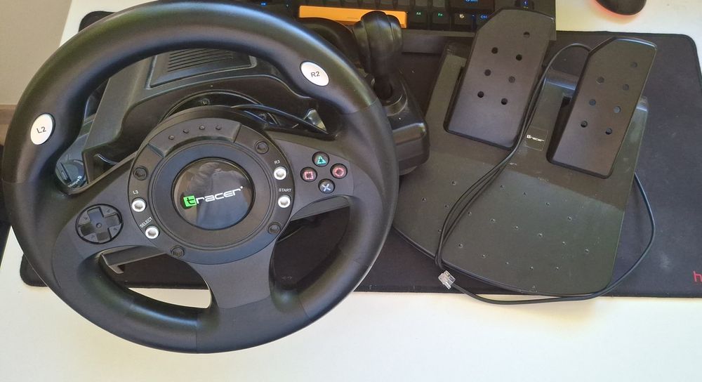 Продавам волан Tracer drifter