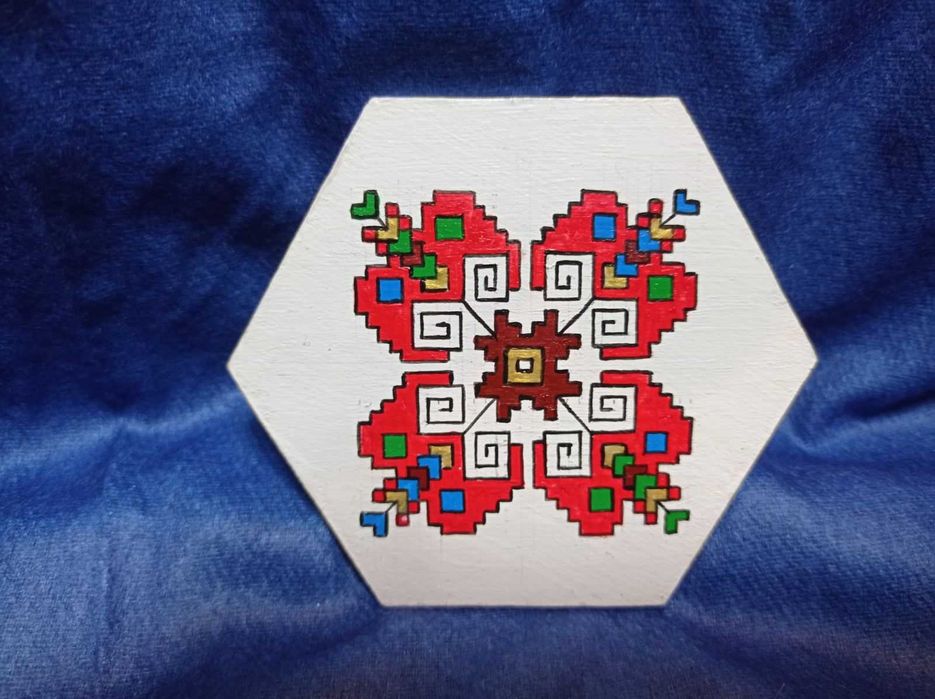 Подложки за чаши с народни мотиви - ръчна изработка