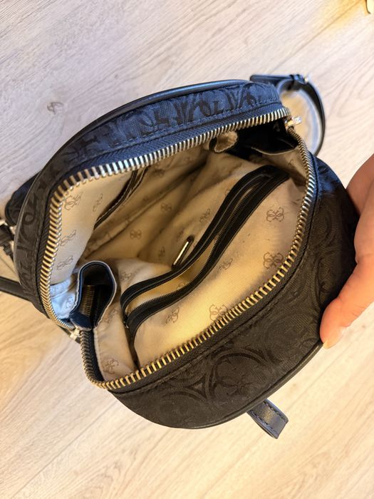 Rucsac Guess mediu